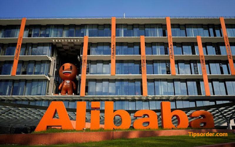 Sự ra đời của Alibaba.com giúp việc giao lưu hàng hóa được thuận lợi hơn.