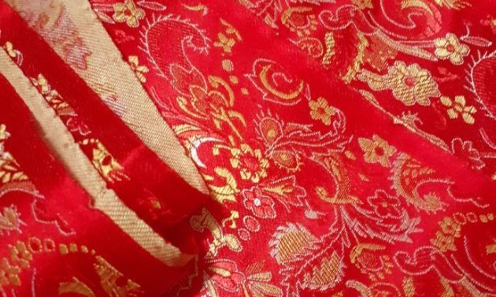 Vải gấm Trung Quốc có hoa văn tỉ mỉ, màu sắc sặc sỡ